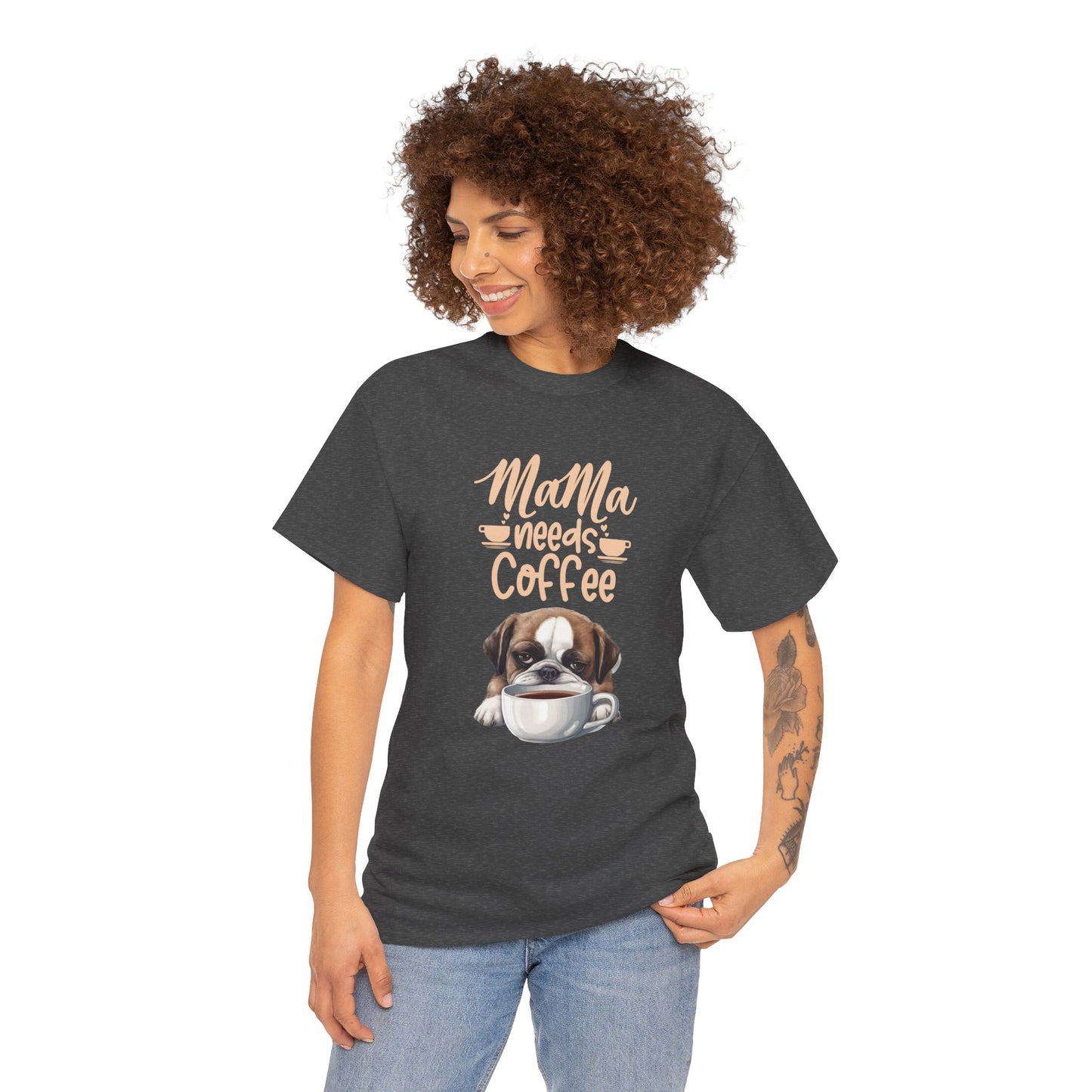 Mama needs Coffee Please Fun Dog Shirt Love Dogs Hunde Liebe Kaffee Junkie Quirky Fun Doglover Crazy Humor Unisex Heavy Cotton T-Shirt